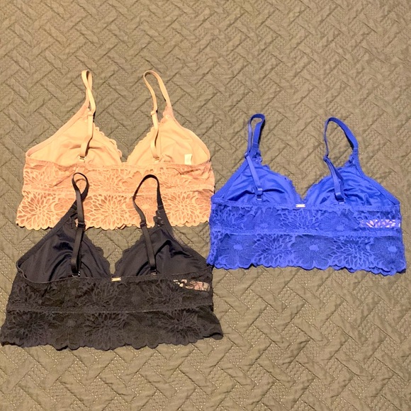 Victoria’s Secret PINK Lace Bralettes - Set of 3 - Picture 2 of 3